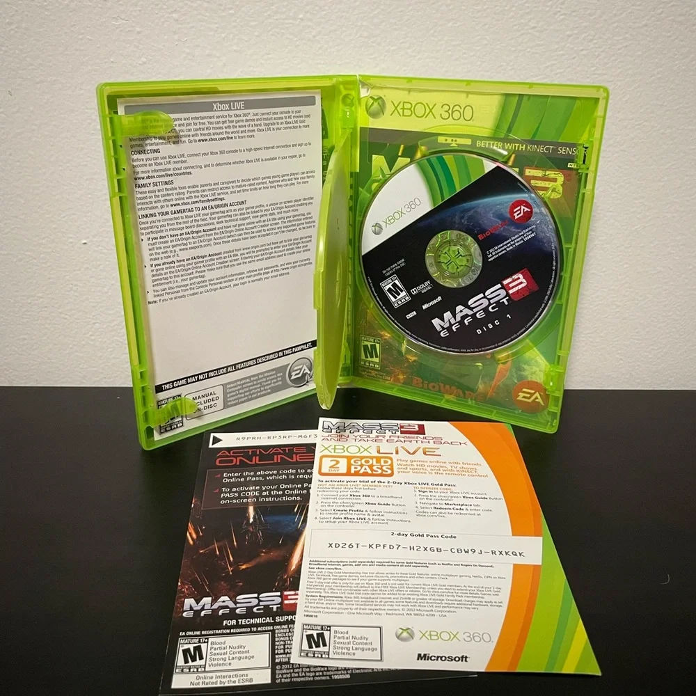 Mass Effect 3 Xbox 360 Video Game w/ Inserts Microsoft 2012